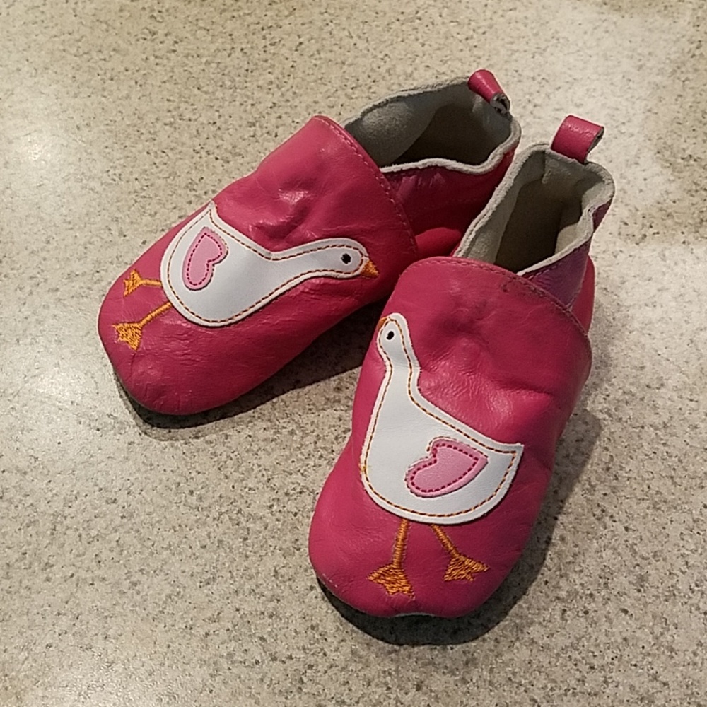 JoJo Maman Bebe pink leather goose moccasins